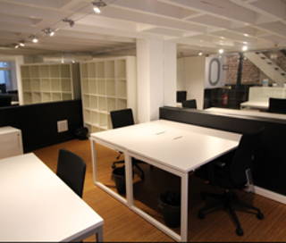 Bureau privé 15 m² 3 postes Coworking Rue Nationale Lille 59000 - photo 1